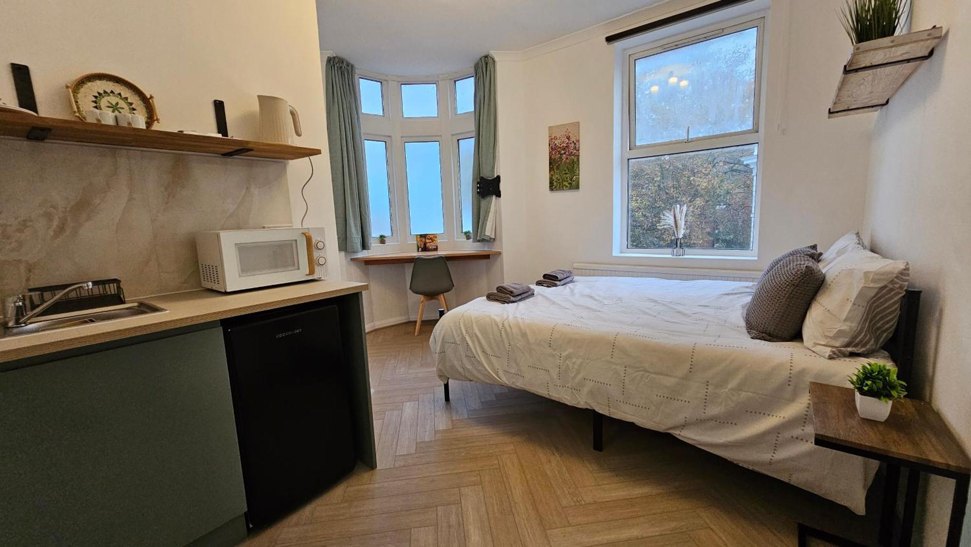 Newly Renovated Studios & Ensuite Rooms! - Camberwell ロンドン エクステリア 写真