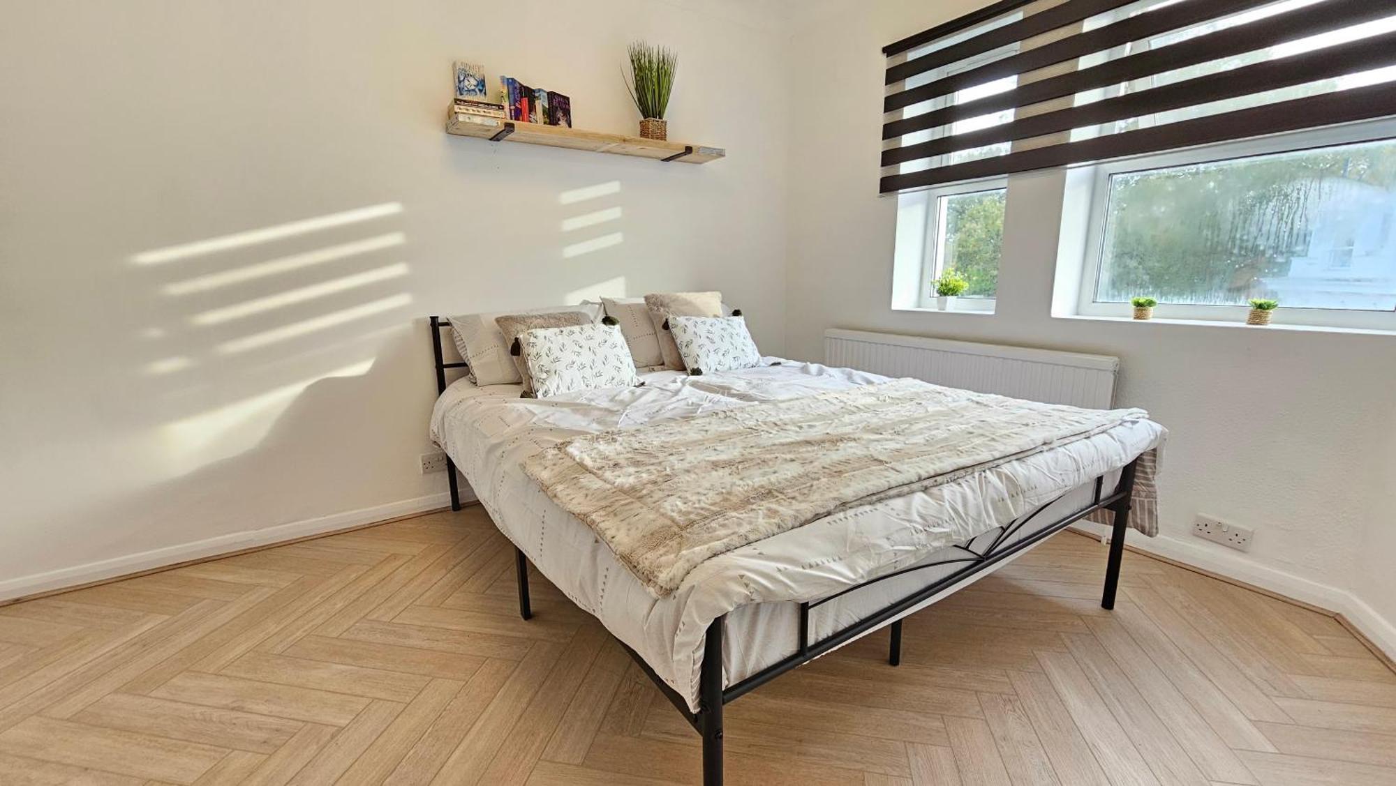 Newly Renovated Studios & Ensuite Rooms! - Camberwell ロンドン エクステリア 写真