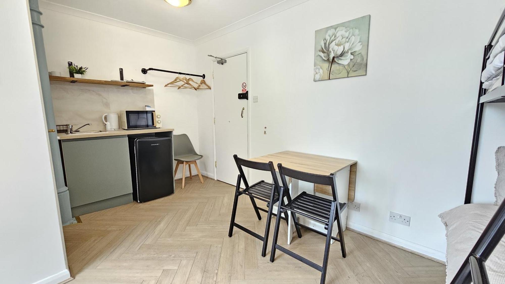 Newly Renovated Studios & Ensuite Rooms! - Camberwell ロンドン エクステリア 写真