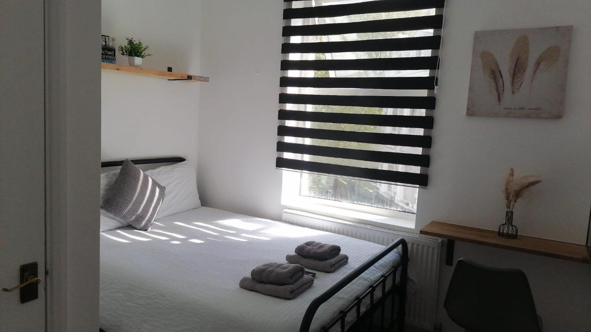 Newly Renovated Studios & Ensuite Rooms! - Camberwell ロンドン エクステリア 写真